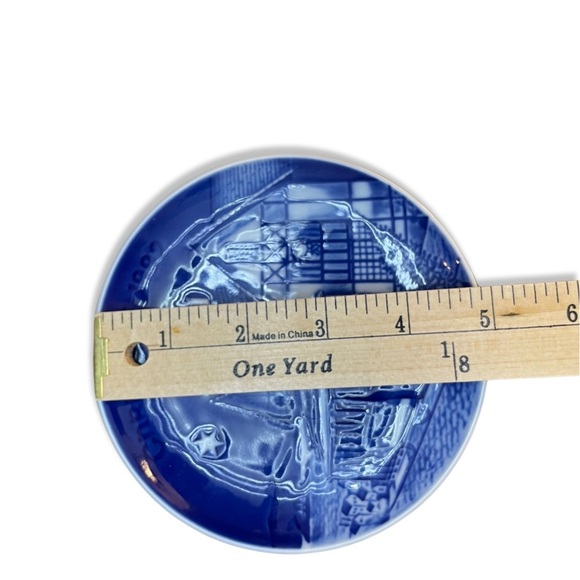 BING & Grondahl Christmas in America Vintage Plates - Set of 6 - Picture 14 of 15